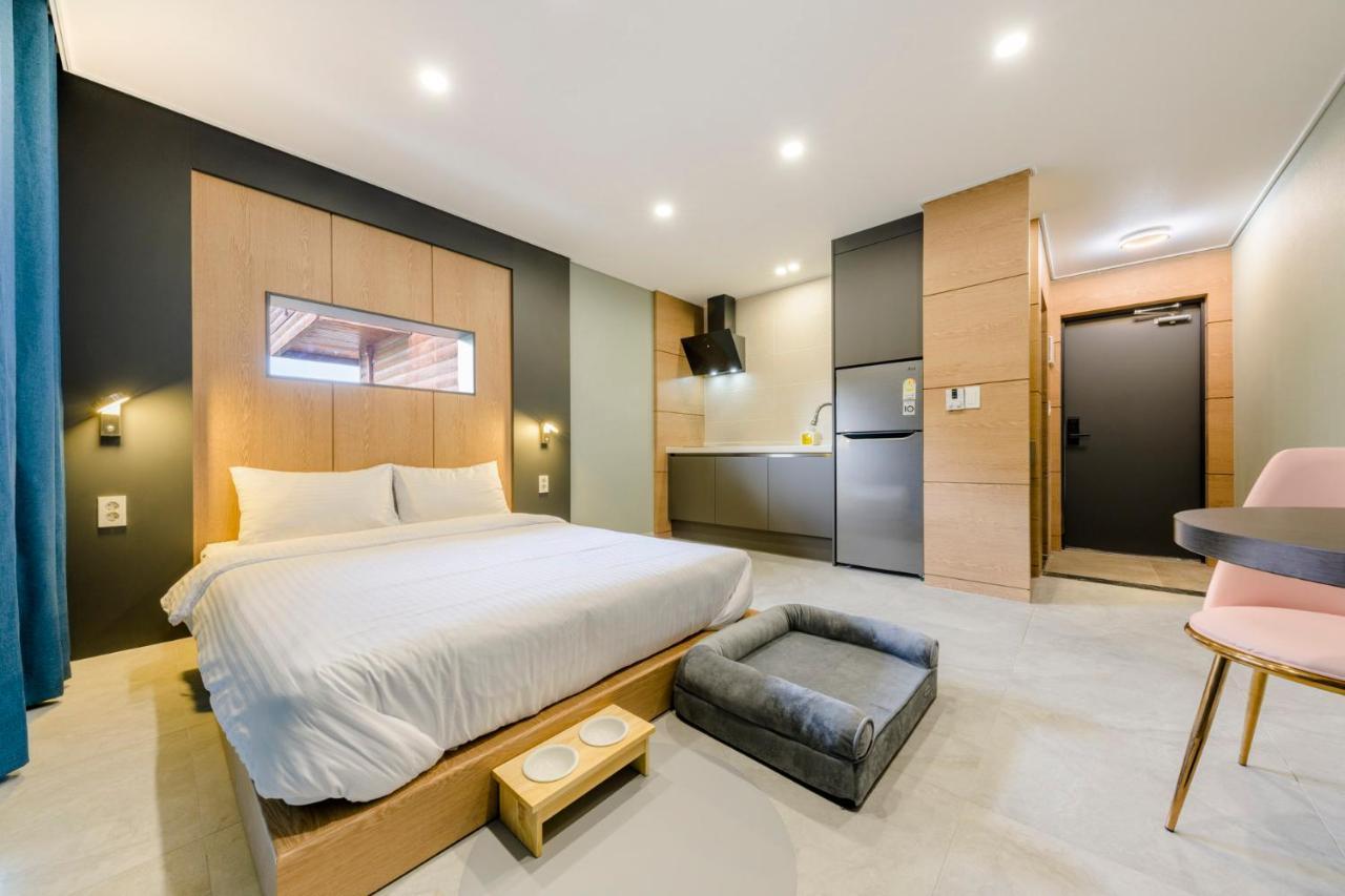 Hotel Cadelhas Jeju Esterno foto